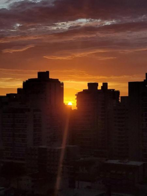 Lindo apartamento em Itapoã - Andar alto